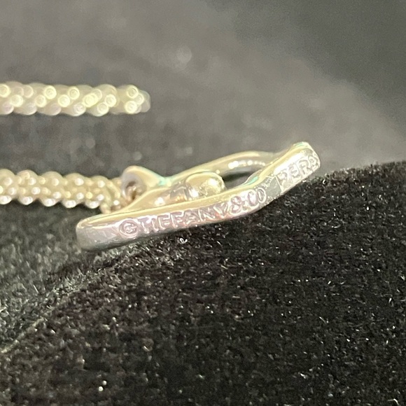 🩵 TIFFANY 🩵 and Co Elsa Peretti Apple pendant on Tiffany SS 16” chain - Picture 6 of 11